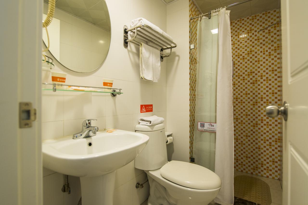 Home Inn Kunming Dongfeng Square Metro Station Kültér fotó