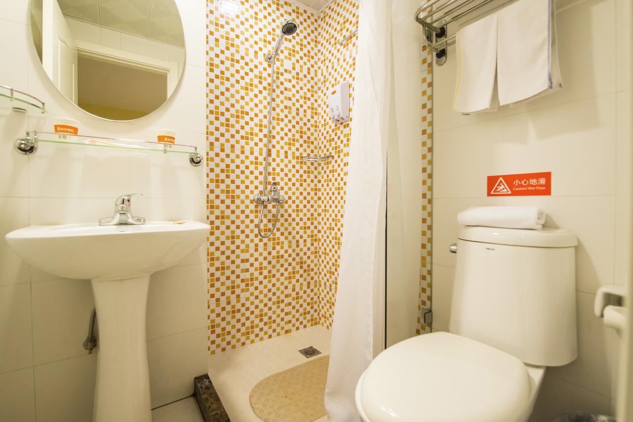 Home Inn Kunming Dongfeng Square Metro Station Kültér fotó